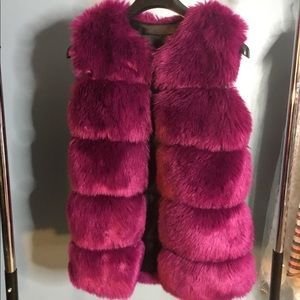 Faux fur magenta vest
